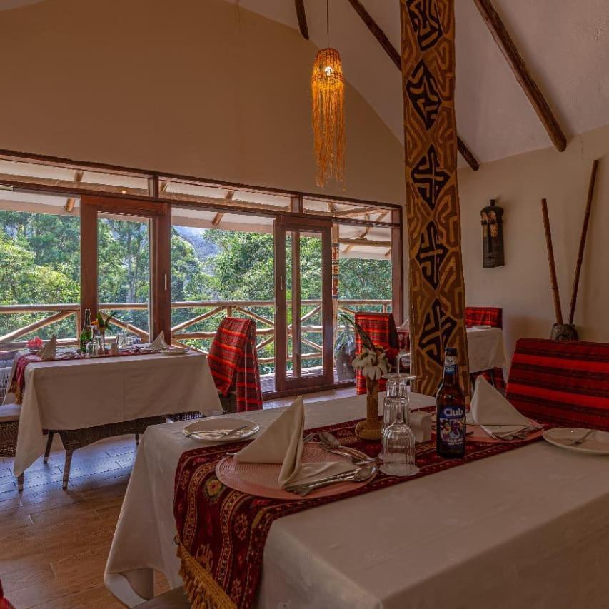 Gorilla Safari Lodge Rubuguli Bagian luar foto